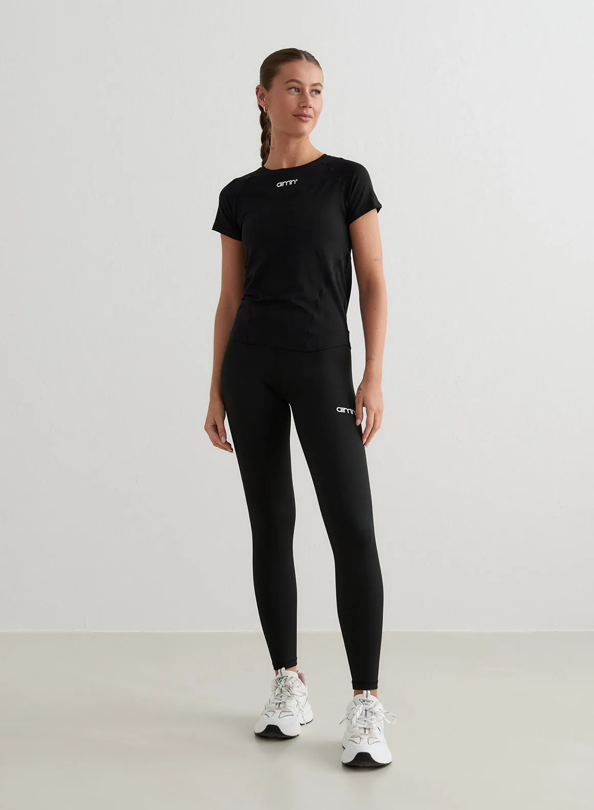 Black Soft Basic Short Sleeve