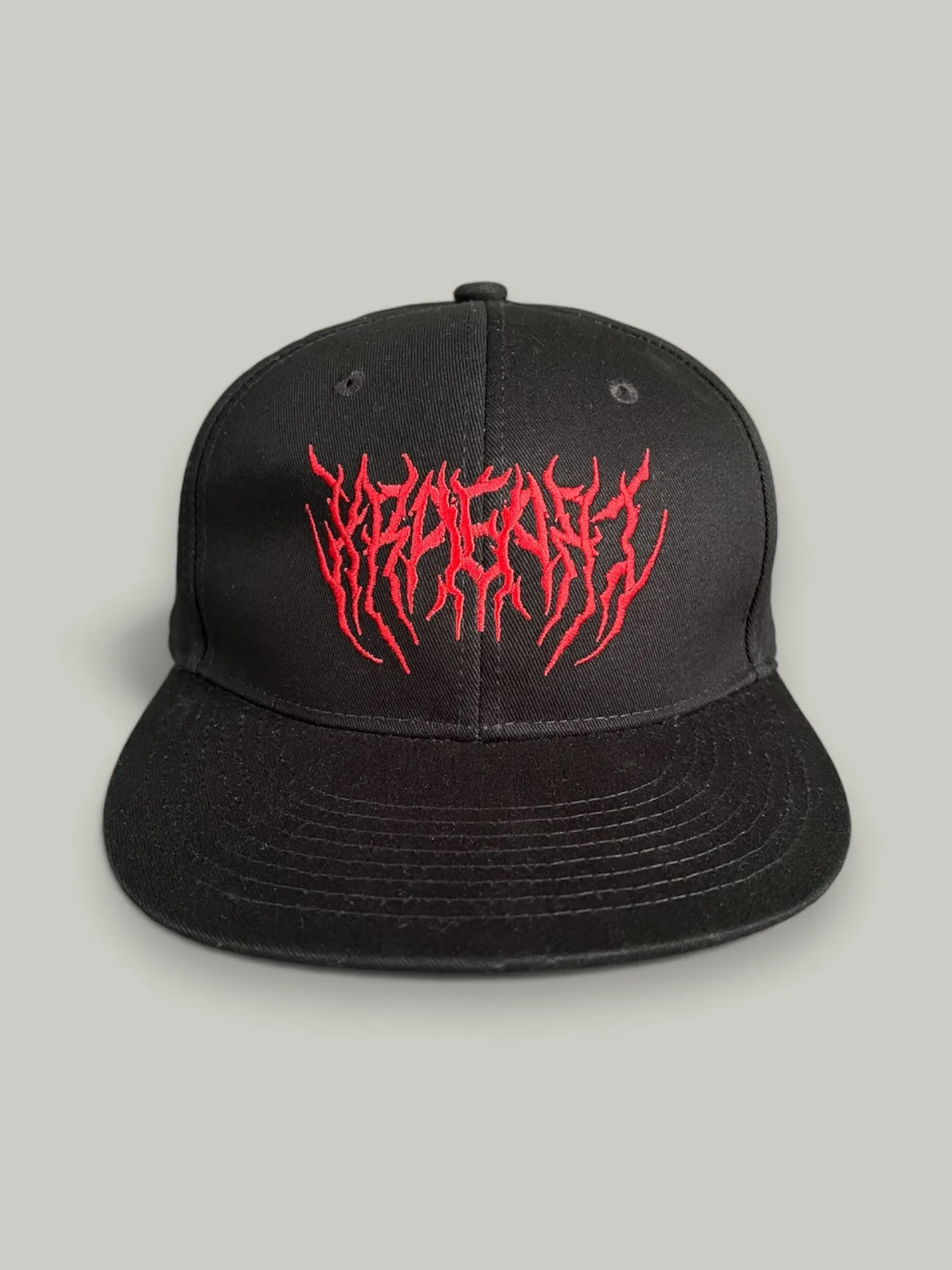 METAL LOGO Red Embroidered Snapback